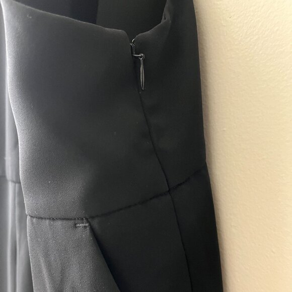 NWT EXPRESS Womens Black Wide Leg Jumpsuit Medium Petite Pockets Bow Tie Straps - Picture 6 of 6